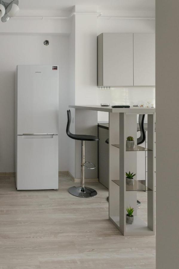 Close Palas Apartment Iasi Exterior photo